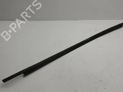 Used Door moulding trim OPEL ZAFIRA A MPV (T98) 2.2 DTI 16V (F75) (117 hp) 28903458
