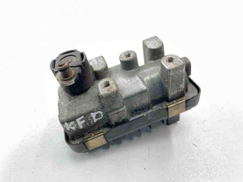 Used Electronic module JAGUAR XF I (X250) 2.7 D (207 hp) 28888750