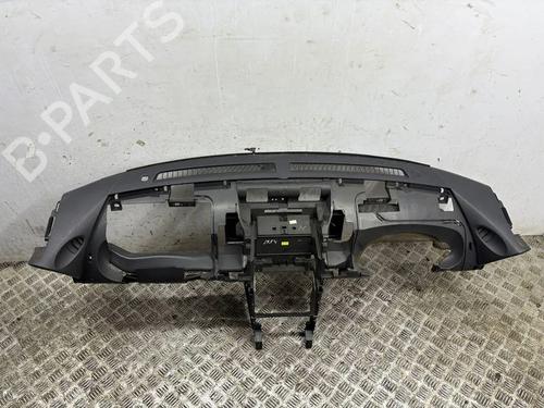 Used Dashboard Dashboard 33671408 33671408