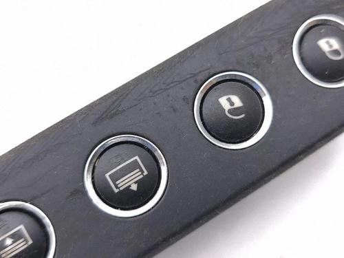 Switch MASERATI QUATTROPORTE V 4.2 | BP38280196I30 - Image 9