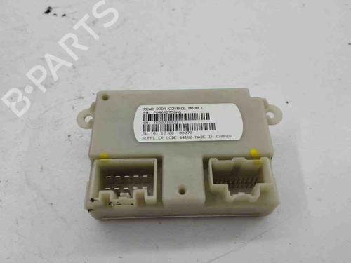 Used Electronic module CHRYSLER VOYAGER IV (RG, RS) 2.8 CRD (150 hp) 28890657