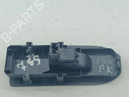 Left front window switch VW GOLF VIII (CD1, DA1) 1.5 TSI | BP38282769I27 - Image 6