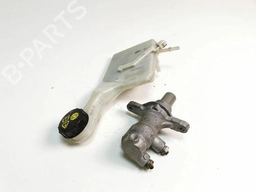 Used Brake master cylinder Brake master cylinder 36192346 36192346