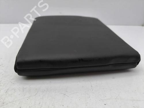 Armrest / Center console VOLVO V40 Hatchback (525) D4 | BP36350155I20 - Image 3