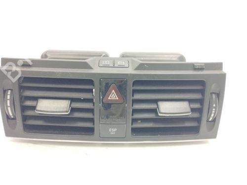 Used Air vent MERCEDES-BENZ C-CLASS (W204) C 220 CDI (204.002) (170 hp) 28841603