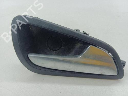 Used Front right interior door handle Front right interior door handle 38245351 38245351