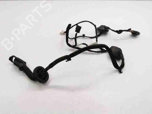 Used Wiring harness HYUNDAI TUCSON (TL, TLE) 1.7 CRDi (116 hp) 28851629