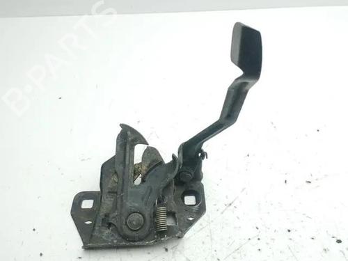 Used Hood lock CHRYSLER VOYAGER II (ES) 2.5 TD (118 hp) 28842272