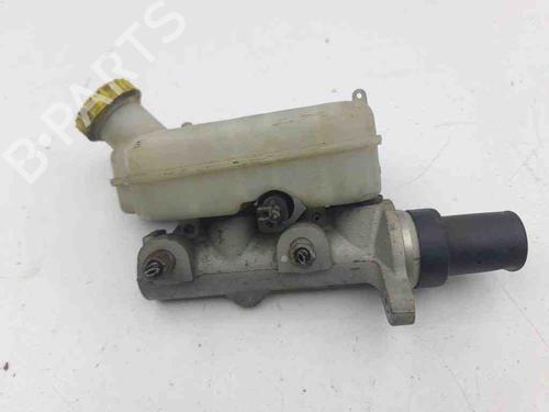 Used Brake master cylinder CHRYSLER GRAND VOYAGER V (RT) 2.8 CRD (163 hp) 28902548