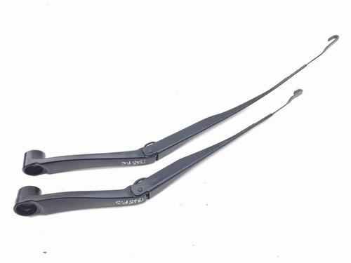 Used Front windshield wiper arm Front windshield wiper arm 33862990 33862990