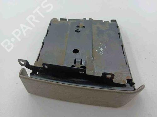 Used Cup/Object holder CHRYSLER VOYAGER IV (RG, RS) 2.5 CRD (141 hp) 28877752