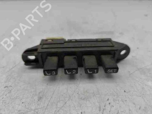 Used Switch LEXUS GS (_L1_) 450h (GWL10_, GWL10R) (345 hp) 28853737