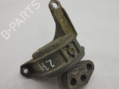 Used Engine mount OPEL ASTRA J (P10) 1.7 CDTI (68) (101 hp) 28902842