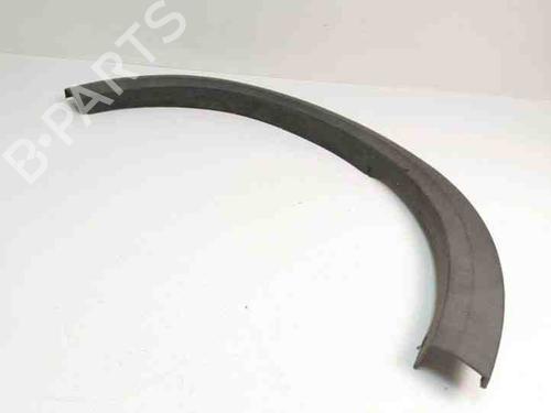 Aletin trasero izquierdo VOLVO XC90 I (275) D5 AWD (163 hp) 28866223