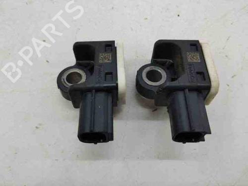 Electronic sensor FORD KUGA I 2.0 TDCi 4x4 | BP28843386M84