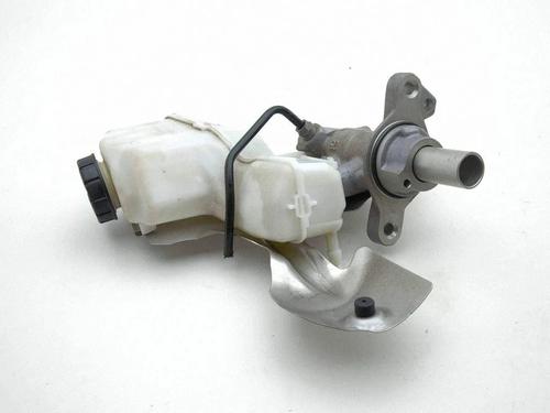 Brake master cylinder VW GOLF VIII (CD1, DA1) 1.5 eTSI | BP40231093M77 - Image 7