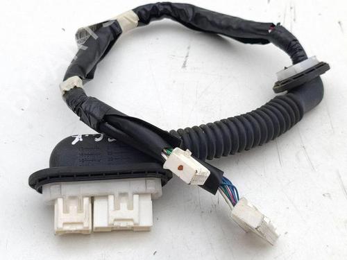 Used Wiring harness Wiring harness 37586109 37586109