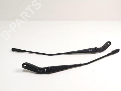 Used Front wipers mechanism MERCEDES-BENZ B-CLASS Sports Tourer (W245) B 180 CDI (245.207) (109 hp) 28868643