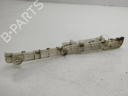 Used Rear bumper bracket Rear bumper bracket 36348573 36348573