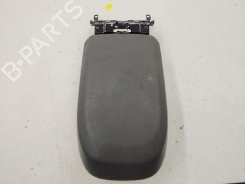 Used Armrest / Center console Armrest / Center console 33637232 33637232