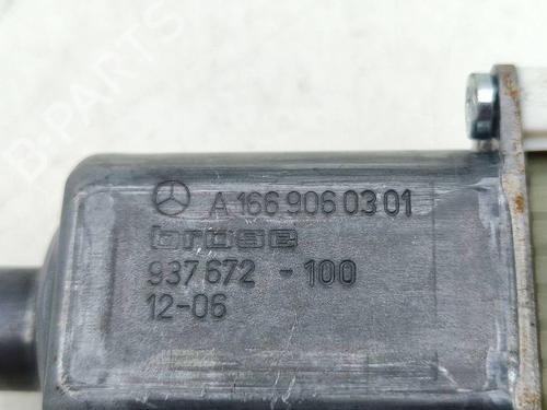 Left front window motor MERCEDES-BENZ M-CLASS (W166) ML 250 CDI / BlueTEC 4-matic (166.004, 166.003) | BP28907476E21 