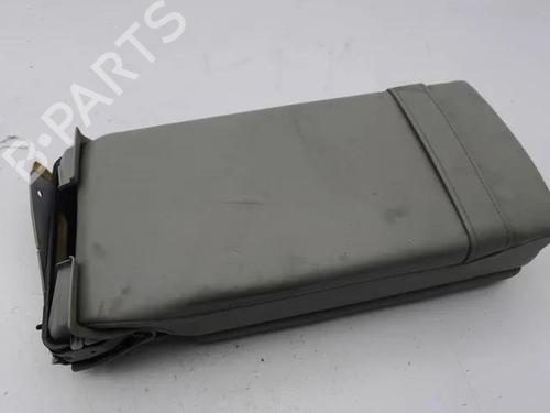 Used Armrest / Center console LEXUS IS C (GSE2_) 350 (GSE21) (318 hp) 28862111