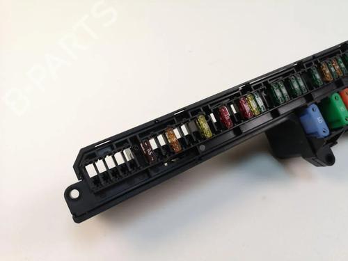 Fuse box BMW 5 Touring (E61) 530 i | BP33921377E1 - Image 4