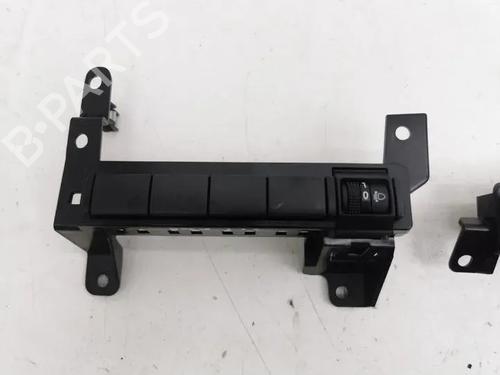 Switch NISSAN JUKE (F16_) 1.6 Hybrid | BP28865006I30 - Image 2
