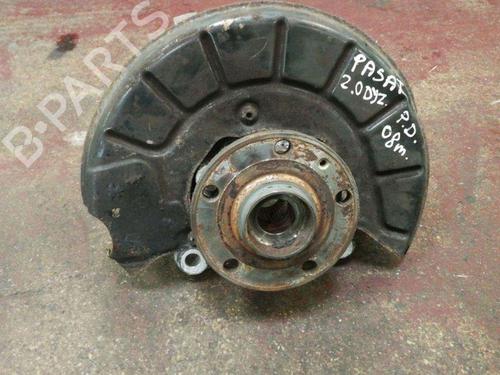 Used Right front steering knuckle VW PASSAT B6 (3C2) 2.0 TDI 16V (140 hp) 28884395