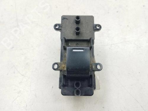 Used Right rear window switch Right rear window switch 37403677 37403677