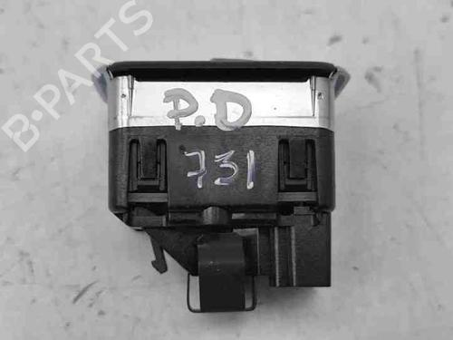 Used Switch MERCEDES-BENZ CLS (C218) CLS 350 CDI / d (218.323) (265 hp) 28857852