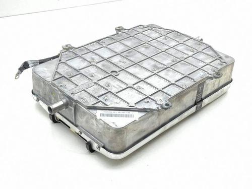 Inverter/Converter TESLA MODEL S (5YJS) 85D AWD | BP40194268M119 - Image 8