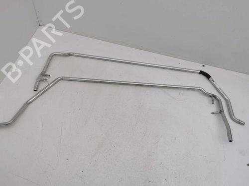 Pipe TESLA MODEL S (5YJS) 60 | BP28900812M125