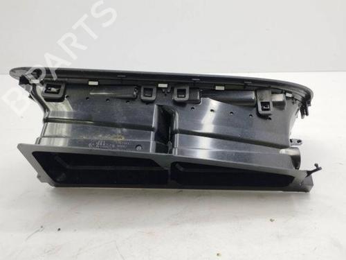 Air vent PEUGEOT 5008 (0U_, 0E_) 1.6 HDi | BP28851156I21