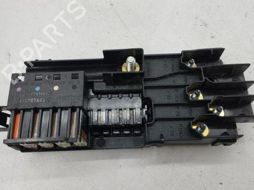 Used Fuse box MERCEDES-BENZ M-CLASS (W164) ML 350 4-matic (164.186) (272 hp) 28852903