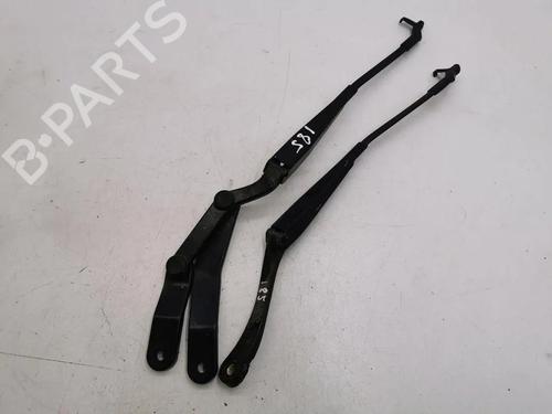 Used Front windshield wiper arm Front windshield wiper arm 36064919 36064919