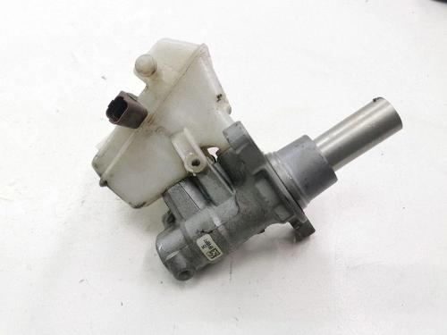 Used Brake master cylinder Brake master cylinder PEUGEOT 308 SW II (LC_, LJ_, LR_, LX_, L4_) 1.6 HDi / BlueHDi 115 (LCBHXM, LCBHXT) (115 hp) 38245498 38245498