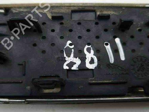 Rear left wheel arch trim JAGUAR XE (X760) 2.0 D | BP29054361C136 