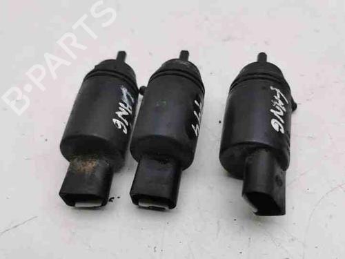 Used Washer pump BMW 5 (E39) 525 d (163 hp) 28861901