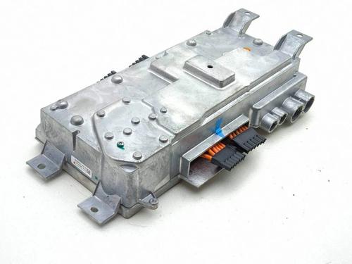 Inverter/Converter TESLA MODEL S (5YJS) 85D AWD | BP40194260M119 - Image 6
