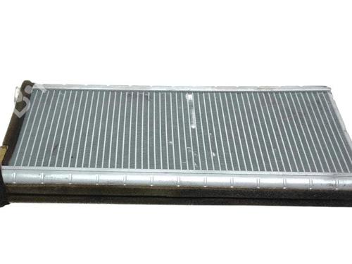 Used Heater matrix LAND ROVER RANGE ROVER SPORT I (L320) 2.7 D 4x4 (190 hp) 28894759