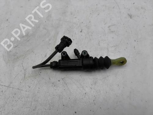 Used Clutch slave cylinder Clutch slave cylinder 33644071 33644071