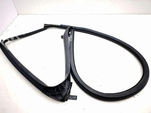Gummiliste TESLA MODEL S (5YJS) 85D AWD | BP36085615C142 - Image 4