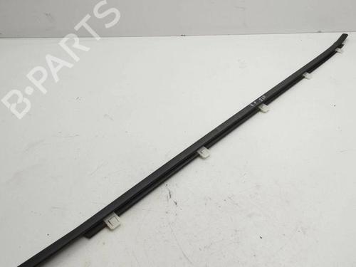 Used Door moulding trim HONDA CIVIC IX (FK) 2.2 i-DTEC (FK3) (150 hp) 28877094