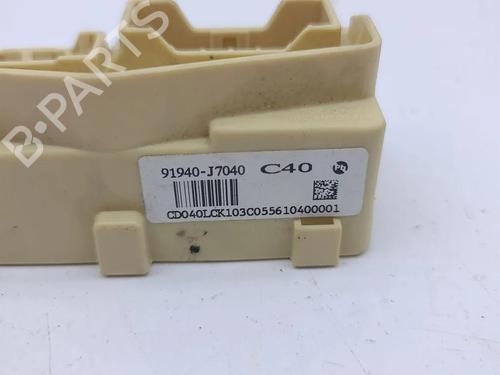 Fuse box KIA CEED Hatchback Van (CD) 1.4 T-GDI | BP33259507E1 - Image 7