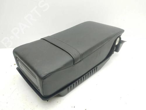 Used Armrest / Center console Armrest / Center console 36330030 36330030