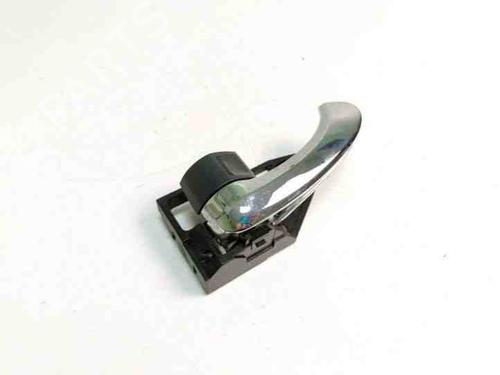 Used Rear left interior door handle TOYOTA RAV 4 III (_A3_) 2.2 D 4WD (ALA30_, ALA30R) (136 hp) 28868030