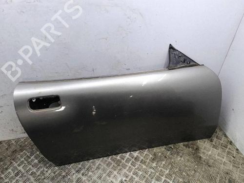 Puerta delantera derecha Puerta delantera derecha MASERATI 4200 GT / COUPE Coupe 4.2 (390 hp) 39618414 39618414