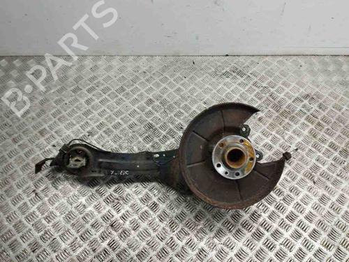 Used Left rear steering knuckle VOLVO V60 I (155) D3 / D4 (163 hp) 28889416