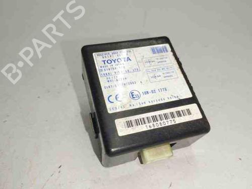 Used Electronic module TOYOTA COROLLA Verso (_E12_) 2.0 D-4D (CDE120_) (116 hp) 28846361